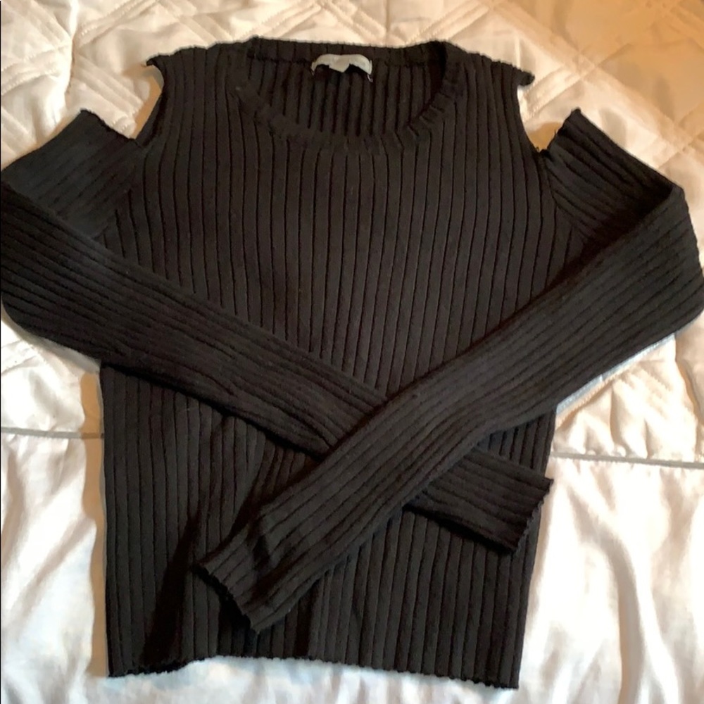 long sleeve black cut shoulder shirt